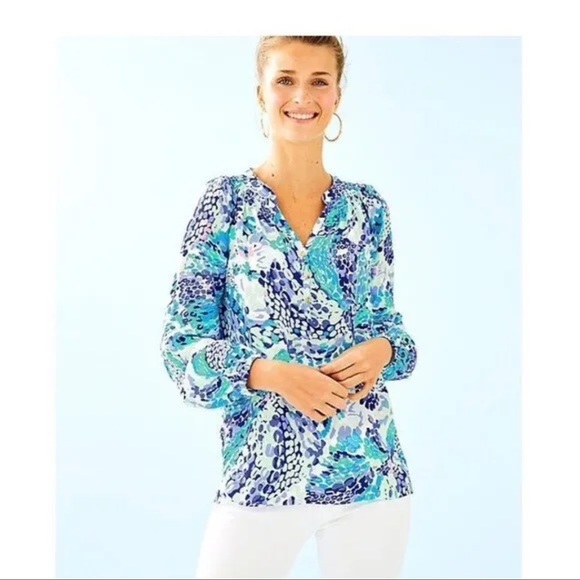 EUC: Lilly Pulitzer XS Elsa Silk Top Blouse Turquoise Oasis Wave after Wave🔥🤩 - Picture 3 of 15